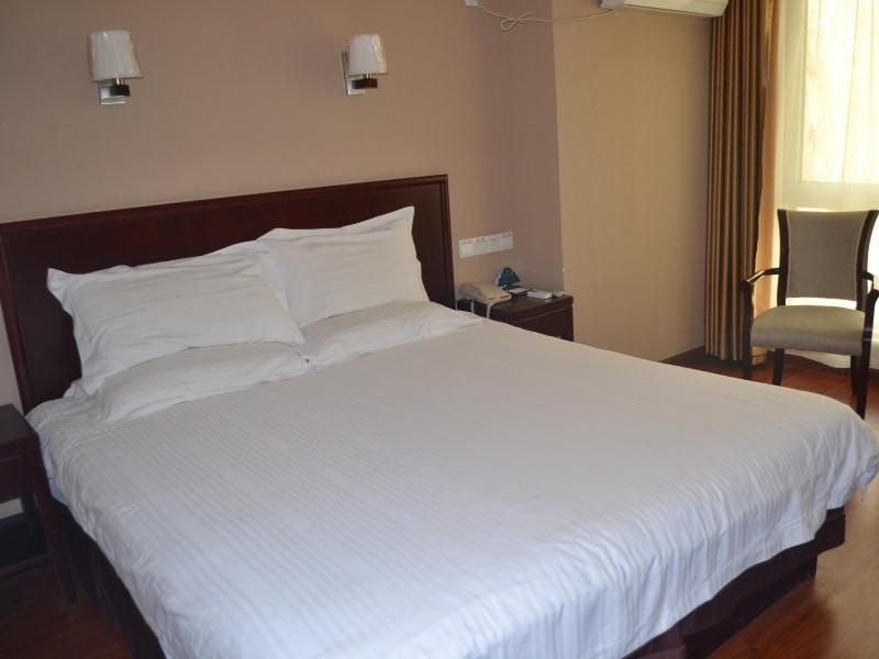 Greentree Inn Henan Luoyang Wangcheng Square Business Hotel Luaran gambar